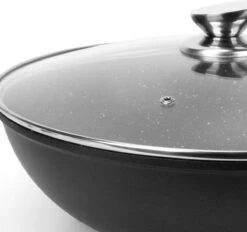 Cheffinger | Luxe Wokpan Met Deksel | 36CM | Alle Warmtebronnen | Oriental 7 Cheffinger | Luxe Wokpan Met Deksel | 36CM | Alle Warmtebronnen | Oriental -Brita Verkoopwinkel 1200x1127