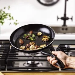 VitaVerde Expert Koekenpannenset Ø 24cm + Ø 28cm - Zwart - Inductie - PFAS-vrij -Brita Verkoopwinkel 1200x1200 264