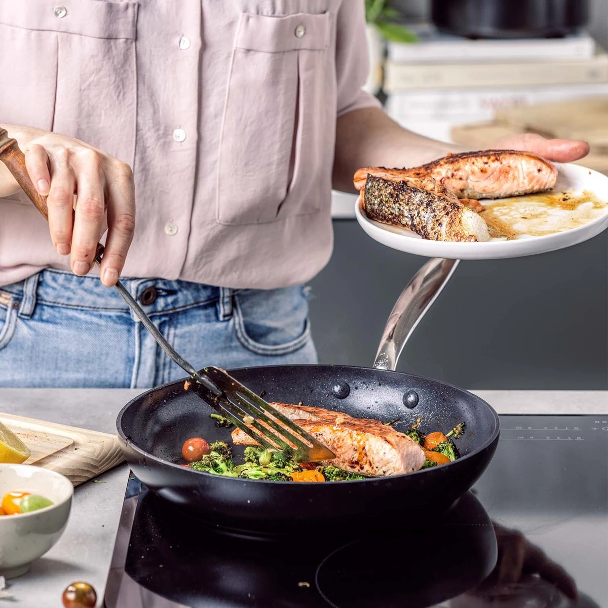 GreenPan Barcelona Infinity Pro Koekenpannenset - 3-delig - Zwart - Inductie - PFAS-vrij 8 GreenPan Barcelona Infinity Pro Koekenpannenset - 3-delig - Zwart - Inductie - PFAS-vrij - Afbeelding 8