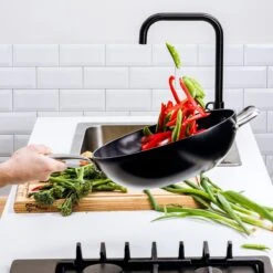 GreenPan Copenhagen Wok Met Extra Handvat 30cm/4.8L 22 GreenPan Copenhagen Wok Met Extra Handvat 30cm/4.8L -Brita Verkoopwinkel 1200x1200 419