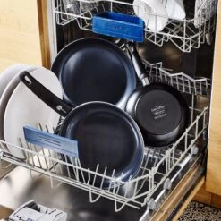 GreenPan Cambridge Kookpan Met Deksel 24cm - Zwart - Inductie - PFAS-vrij -Brita Verkoopwinkel 1200x1200 648