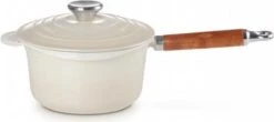Le Creuset Steelpan - Met Deksel - Tradition - Meringue - ø 18 Cm / 1.8 Liter -Brita Verkoopwinkel 1200x535