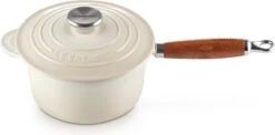 Le Creuset Steelpan - Met Deksel - Tradition - Meringue - ø 18 Cm / 1.8 Liter -Brita Verkoopwinkel 1200x594 1
