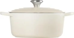 Le Creuset Braadpan Signature Meringue - ø 24 Cm / 4.2 Liter 7 Le Creuset Braadpan Signature Meringue - ø 24 Cm / 4.2 Liter -Brita Verkoopwinkel 1200x622 1