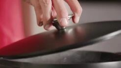 Tefal Trattoria Braadpan - Ø28 Cm - Inclusief Deksel 37 Tefal Trattoria Braadpan - Ø28 Cm - Inclusief Deksel -Brita Verkoopwinkel 1200x674 7