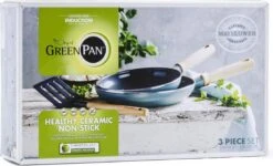 GreenPan Mayflower Koekenpannenset Ø 20cm + Ø 24cm + 1 Accessoire - Lichtblauw - Inductie - PFAS-vrij -Brita Verkoopwinkel 1200x730 1