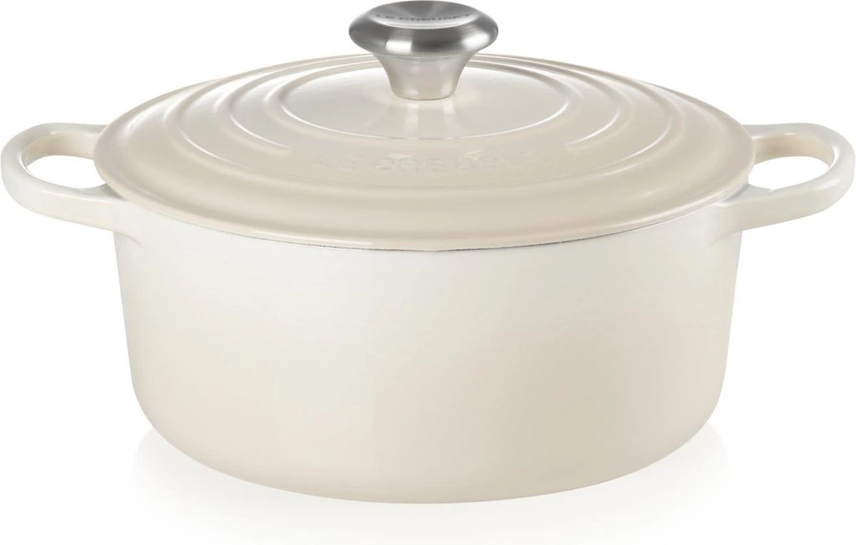 Le Creuset Braadpan Signature Meringue - ø 24 Cm / 4.2 Liter 2 Le Creuset Braadpan Signature Meringue - ø 24 Cm / 4.2 Liter - Afbeelding 2