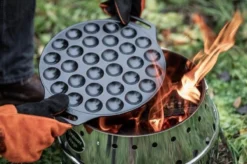 Petromax - Gietijzeren Poffertjes Pan 15 Petromax - Gietijzeren Poffertjes Pan -Brita Verkoopwinkel 1200x799 46