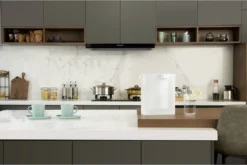 Philips Water Instant Water Filter - 3 L Inhoud, 1 L/min Snelle Doorstroming, Oplaadbaar Via USB-C -Brita Verkoopwinkel 1200x802