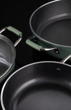 Primecook - Braadpan / Hapjespan Met Deksel - Ø 28 Cm - PFAS-vrij - Inductie - Ecoshield -Brita Verkoopwinkel 781x1200