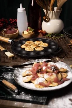 Blackwell Poffertjespan - Met Houten Steel - Gietijzer - ø 24 Cm -Brita Verkoopwinkel 799x1200 9